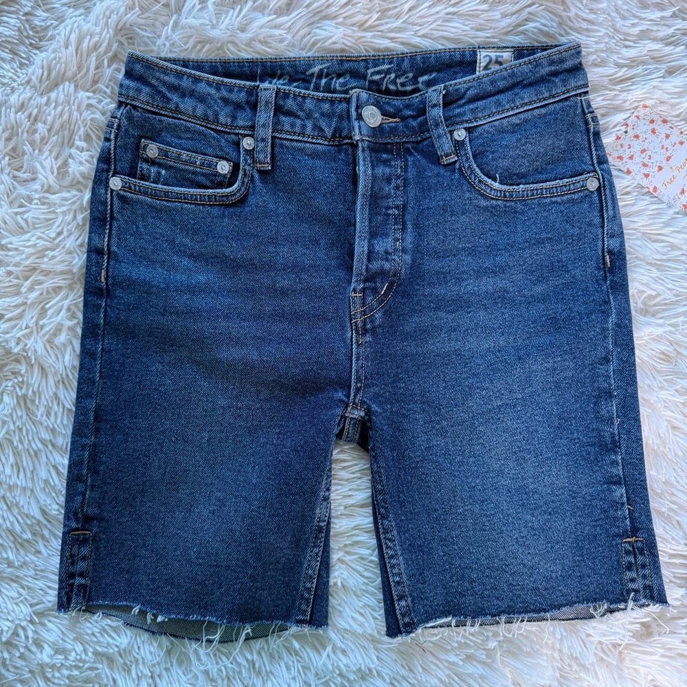 NWT We the Free Free People Button Fly Bermuda Denim Shorts Jorts Size 25